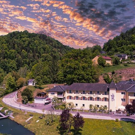 Untermuhl Gasthof - Landhotel Ernst מראה חיצוני תמונה