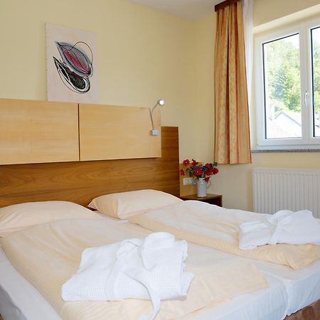 Untermuhl Gasthof - Landhotel Ernst מראה חיצוני תמונה