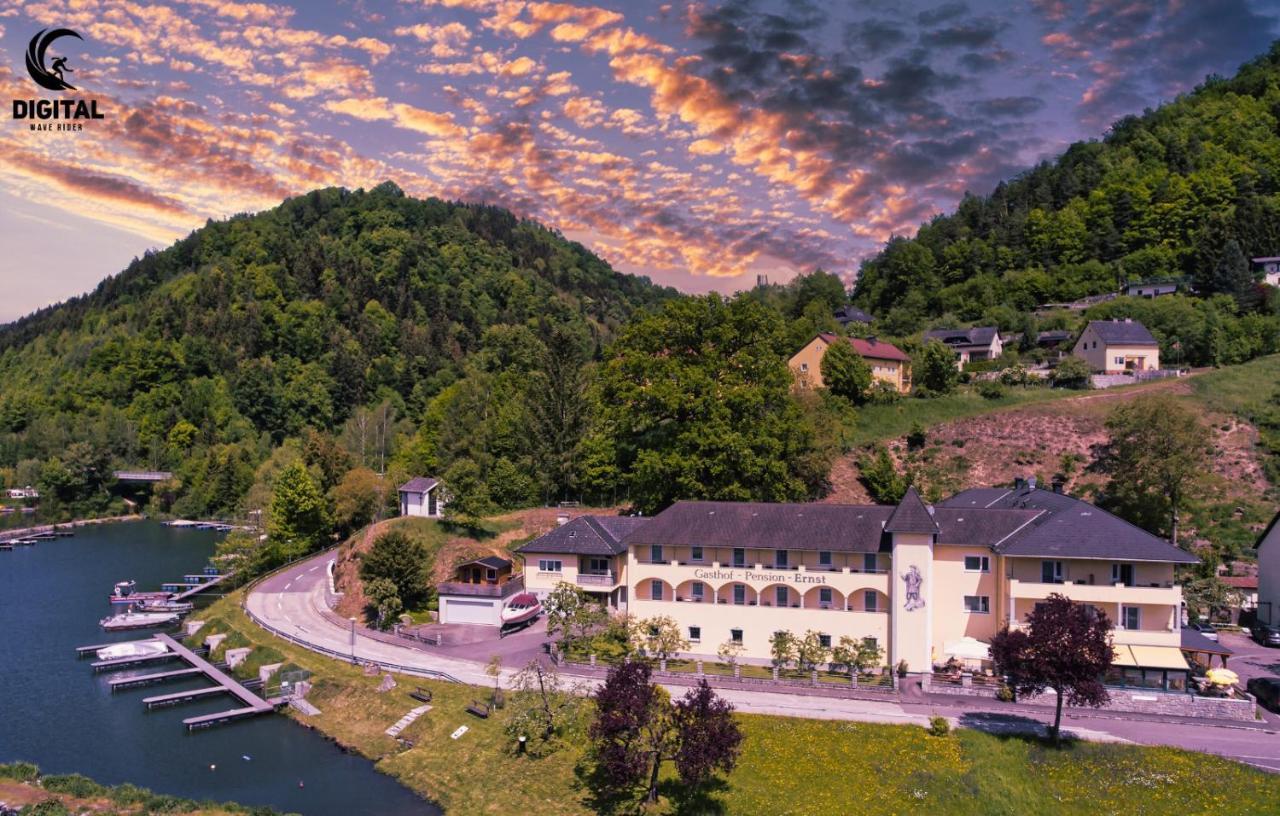 Untermuhl Gasthof - Landhotel Ernst מראה חיצוני תמונה